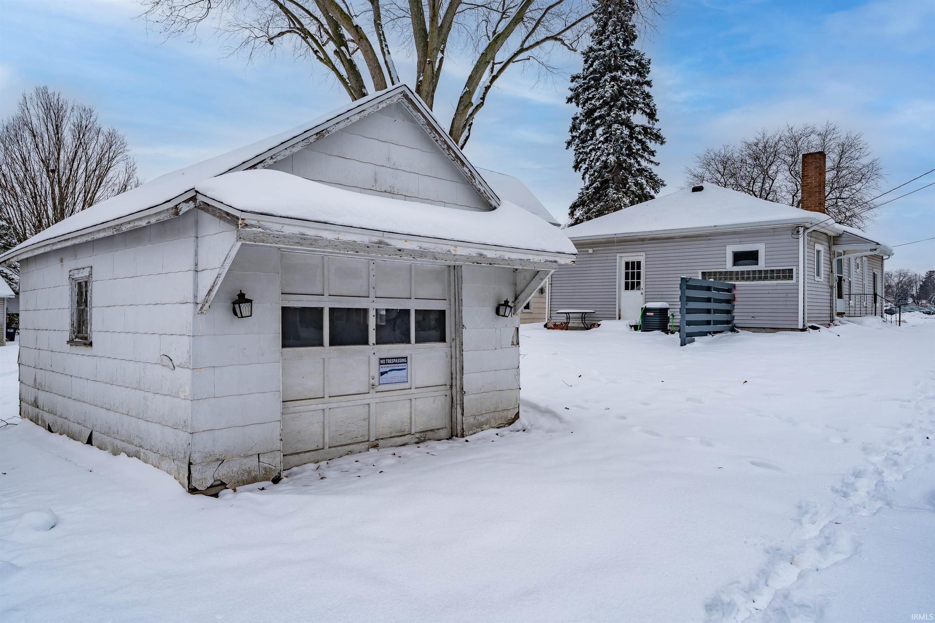 558 North Riley Street Kendallville, IN 46755 - Photo 27 of 29