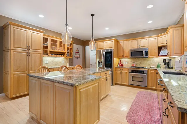 $649,900 | 2203 7th Avenue Northwest, Austin, MN 55912