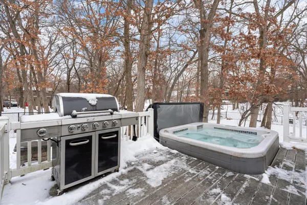 $649,900 | 2203 7th Avenue Northwest, Austin, MN 55912