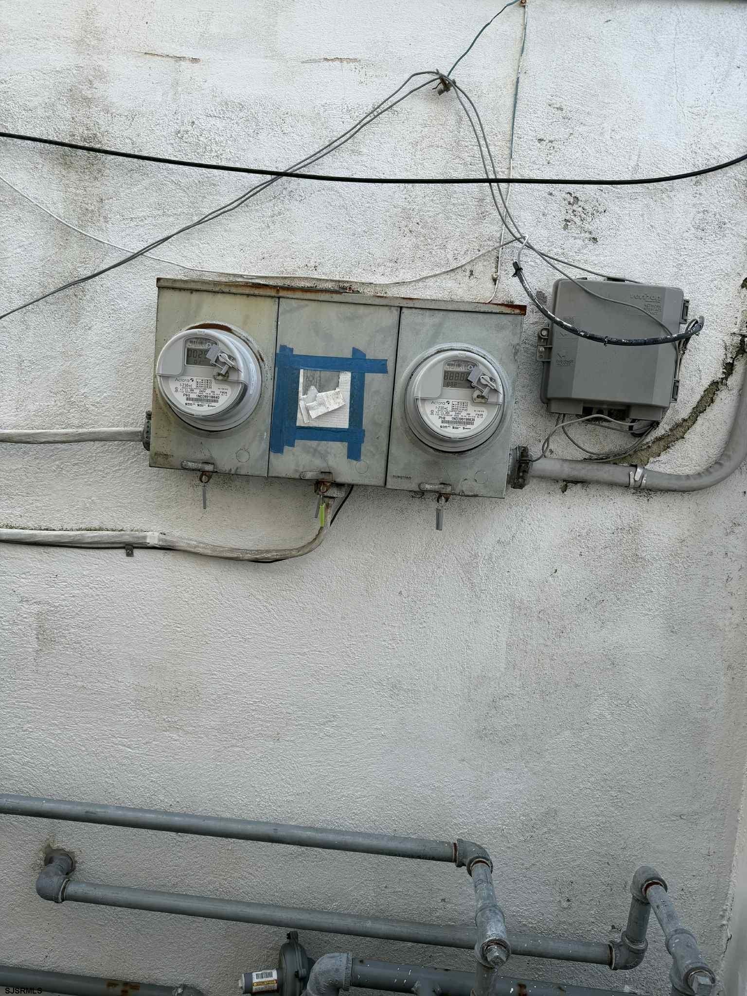 432 Wisteria Road Atlantic City, NJ 08401 - Photo 20 of 22 a view of racks on the wall