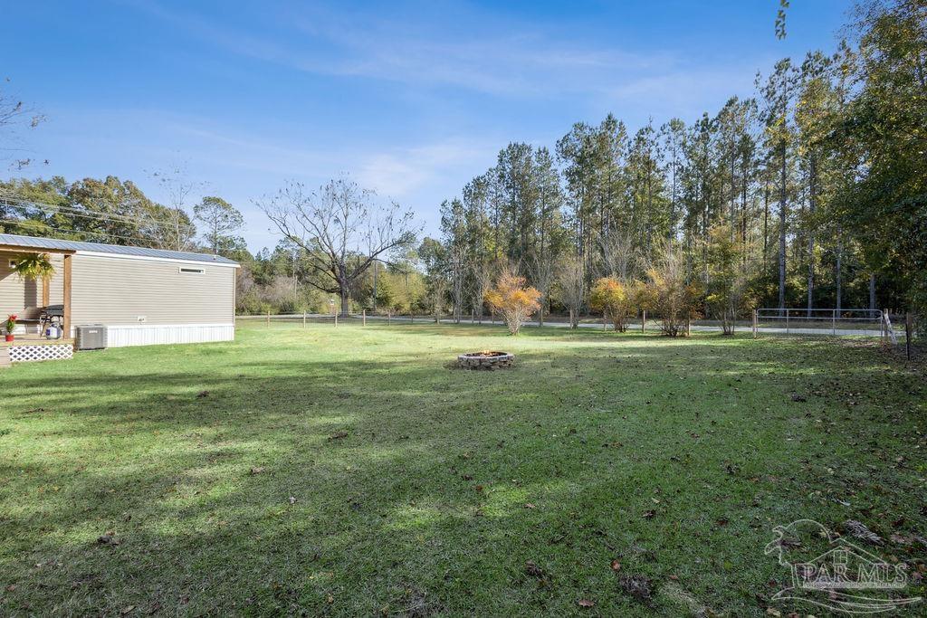 10309 Highway 89 Jay, FL 32565 - Photo 24 of 28 a view of a park with large trees