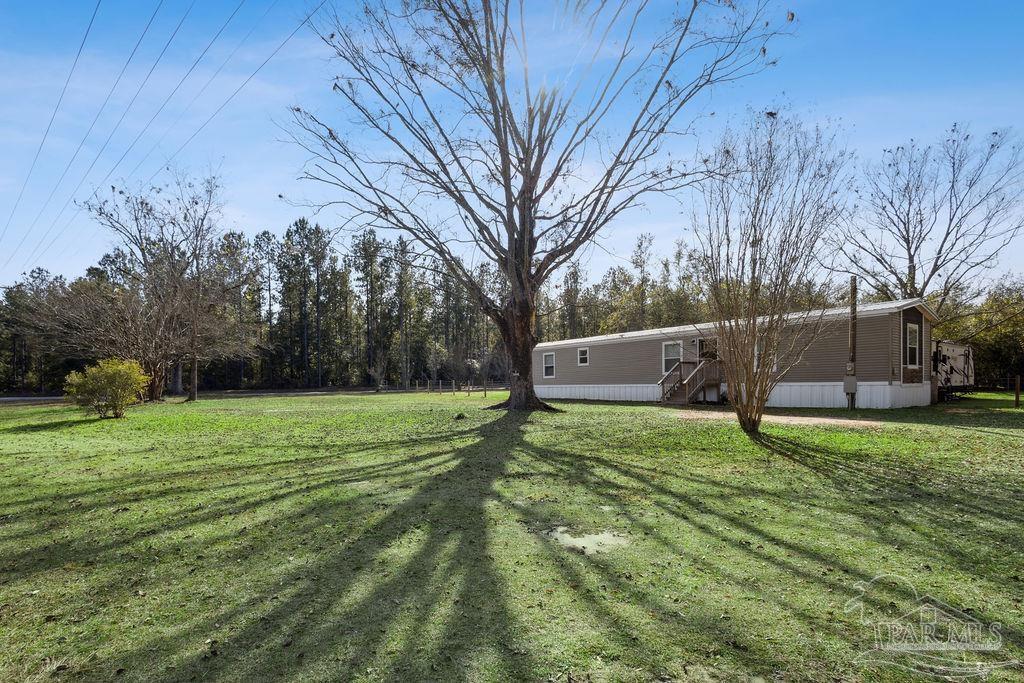 10309 Highway 89 Jay, FL 32565 - Photo 28 of 28 a fire hydrant in the middle of a field