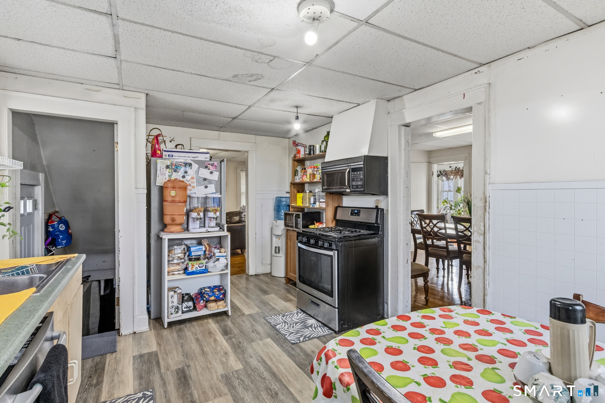 3461 East Main Street Bridgeport, CT 06606 - Photo 28 of 68 a kitchen with refrigerator and window