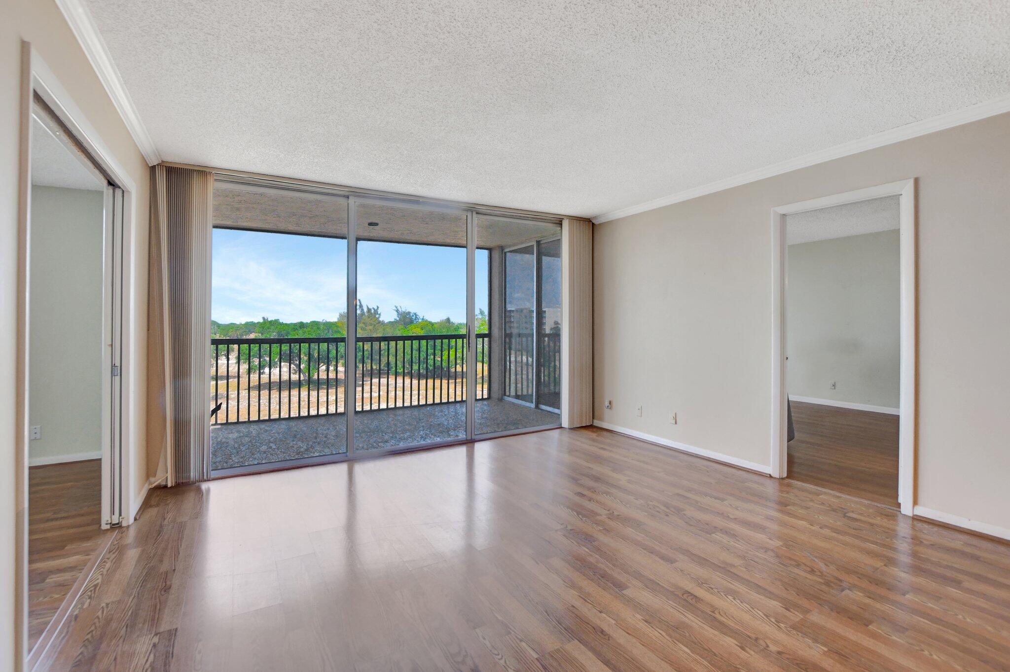 5260 Northwest 2nd Avenue, Unit PH3 Boca Raton, FL 33487 - Photo 8 of 24 14-web-or-mls-DSC_0516