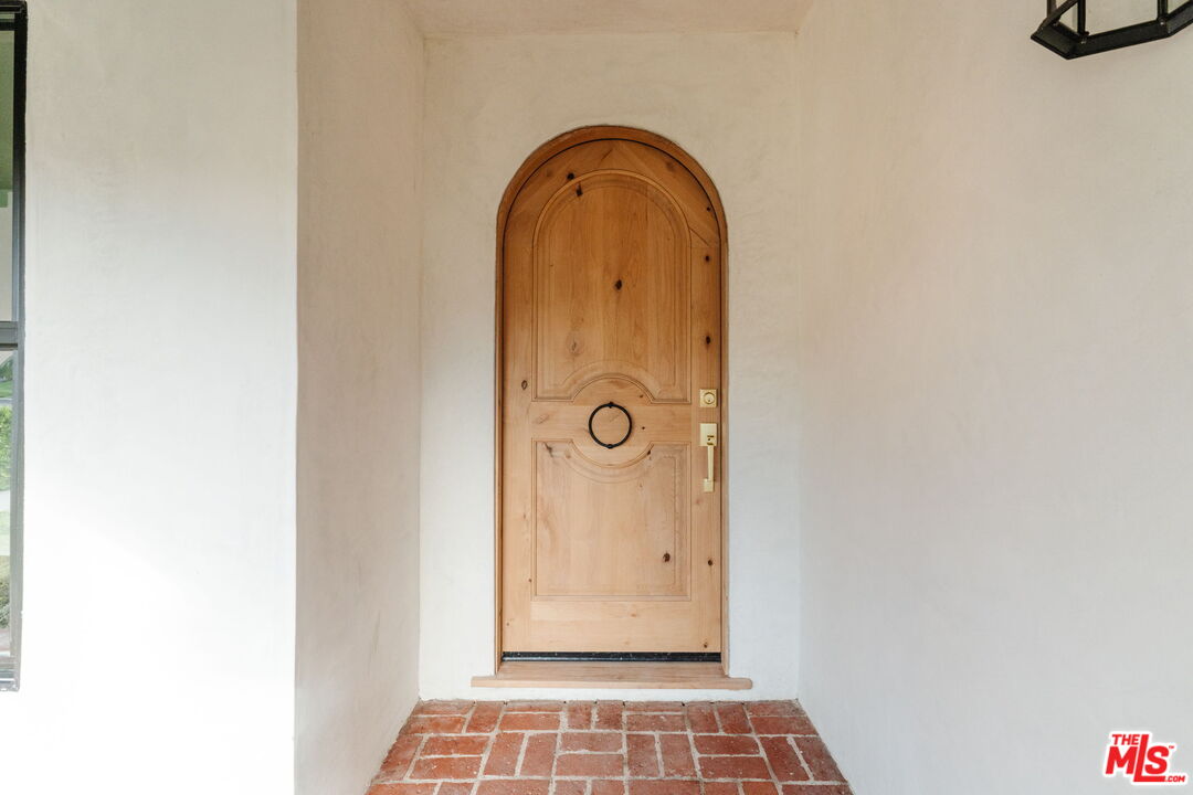 5168 Southridge Avenue Los Angeles, CA 90043 - Photo 67 of 74