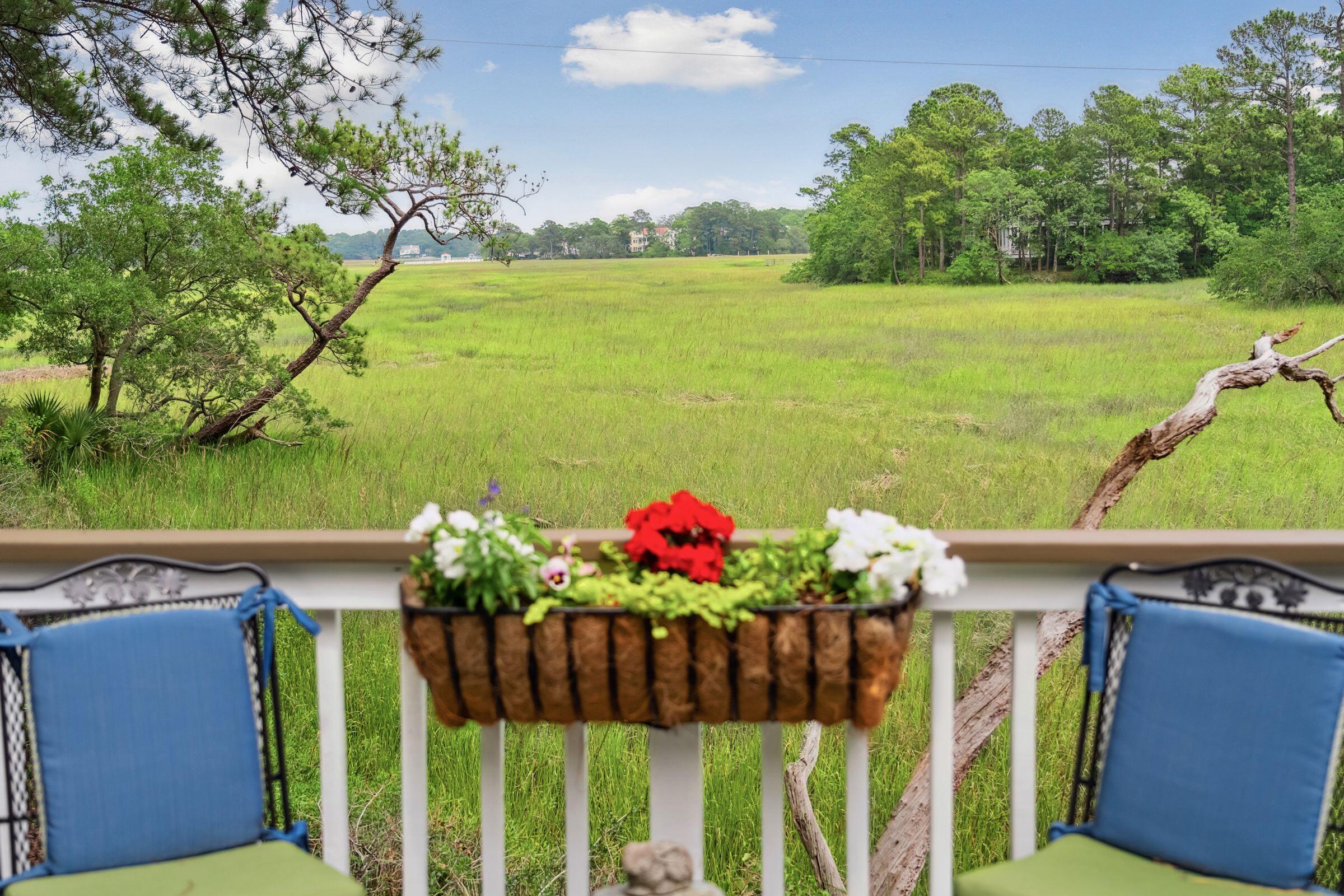 586 East Hobcaw Drive Mount Pleasant, SC 29464 - Photo 41 of 54 586EHobcawDr-KeenEyeMarketing-037