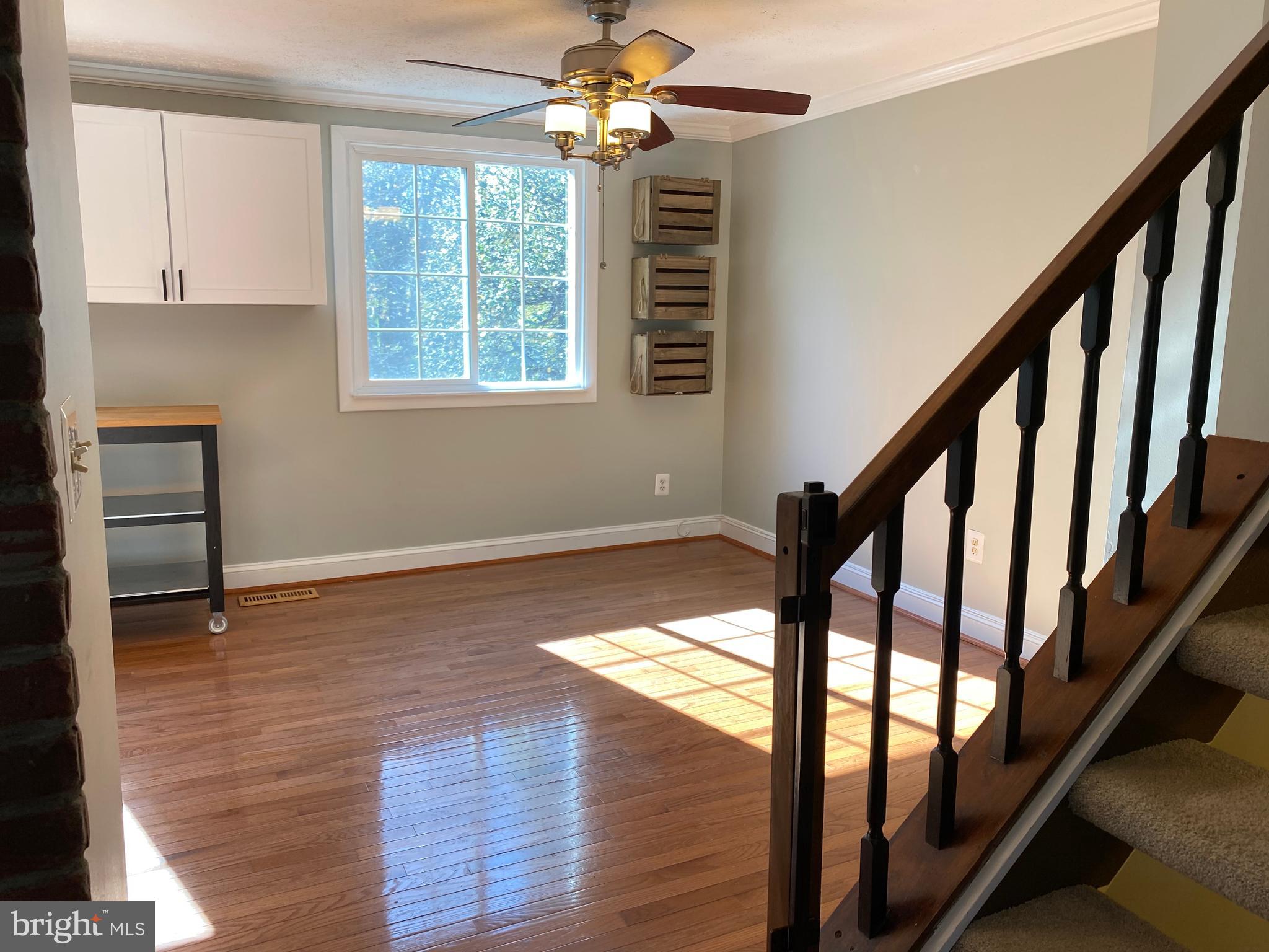 1666 Barnstead Drive Reston, VA 20194 - Photo 12 of 51 Dining room