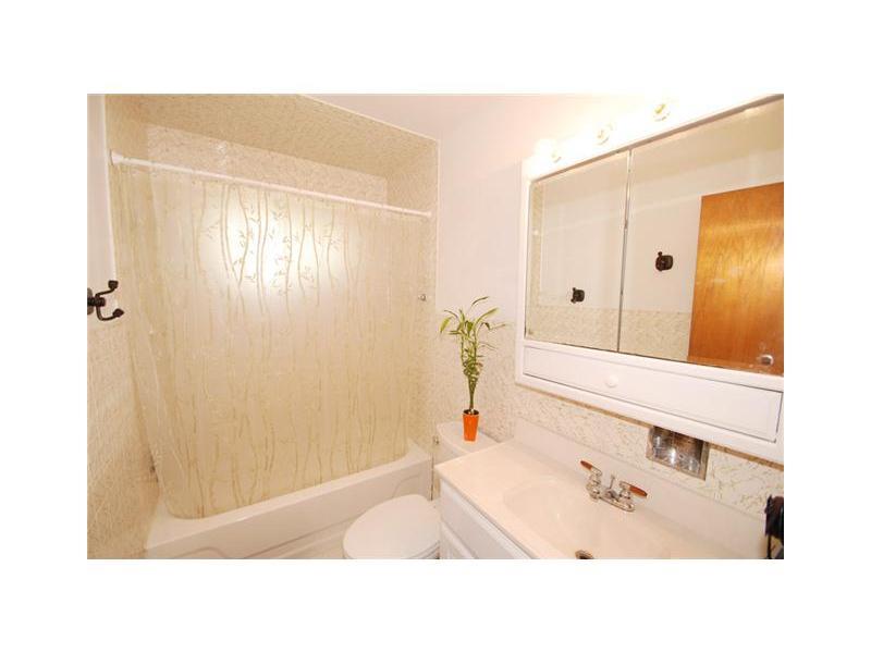 7128 Combs Road Indianapolis, IN 46237 - Photo 14 of 23 Gallery Image 14