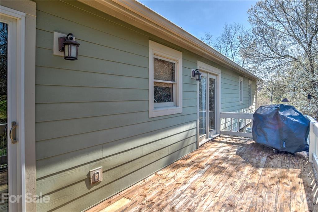 86 Alexander Road Weaverville, NC 28787 - Photo 32 of 44 Gallery Image 32