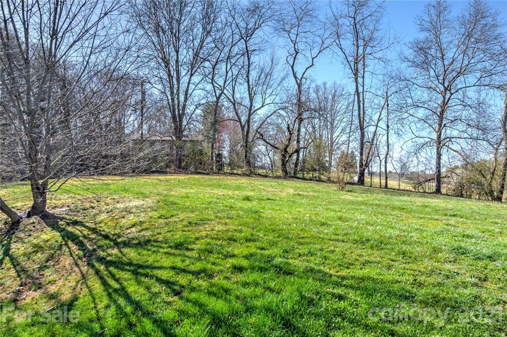 86 Alexander Road Weaverville, NC 28787 - Photo 34 of 44 Gallery Image 34