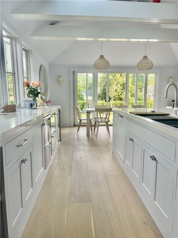 124 Harrison Avenue Newport, RI 02840 - Photo 12 of 29