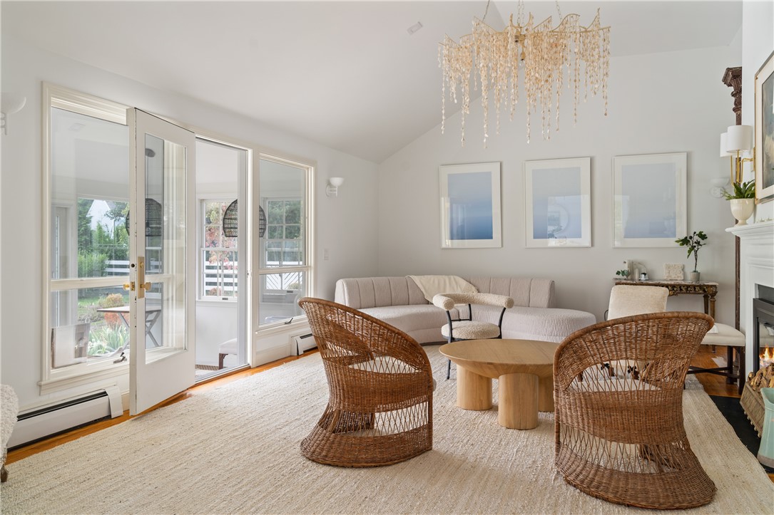 124 Harrison Avenue Newport, RI 02840 - Photo 8 of 29