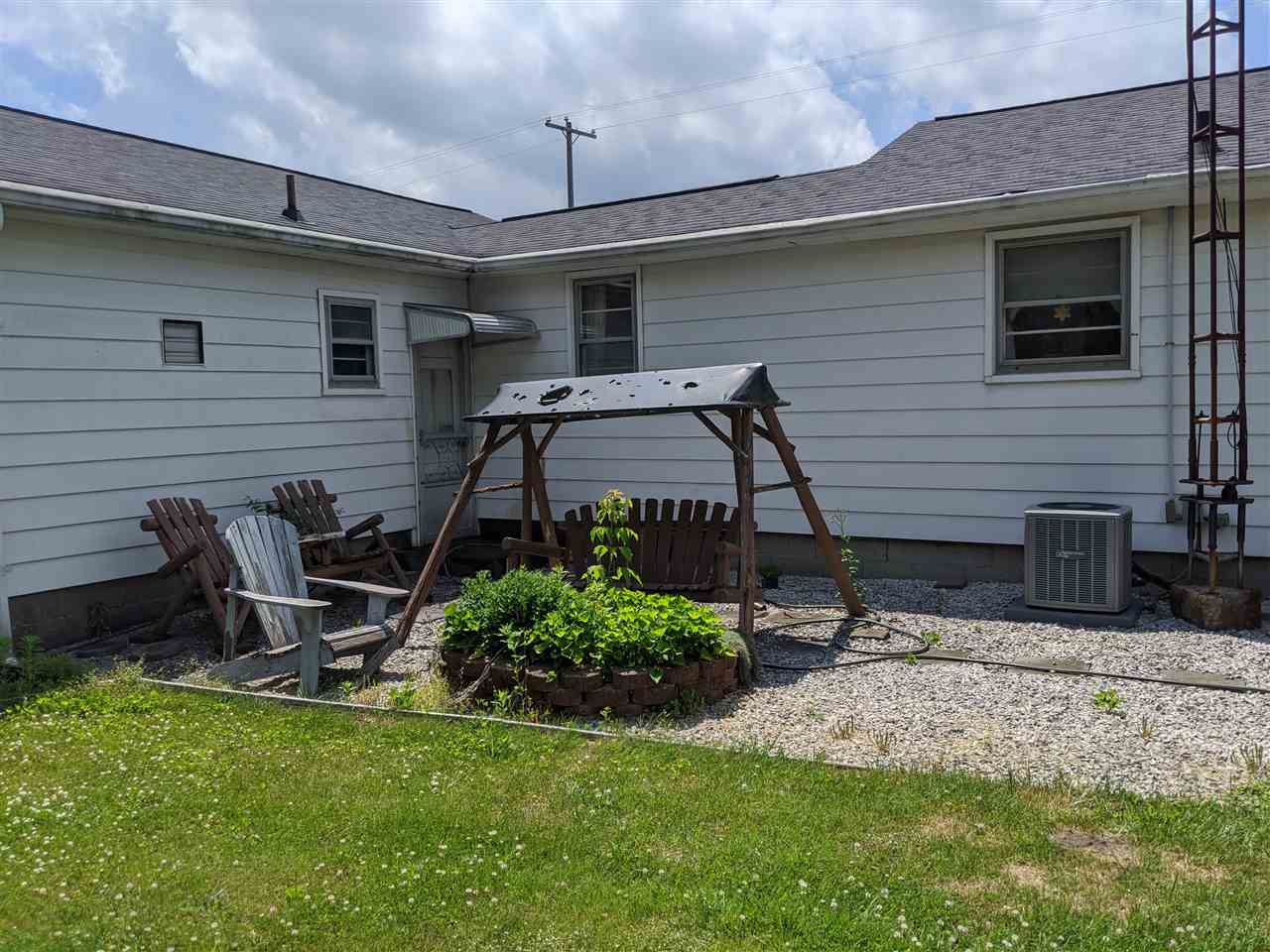 2142 North Oak Road Davison, MI 48423 - Photo 32 of 45