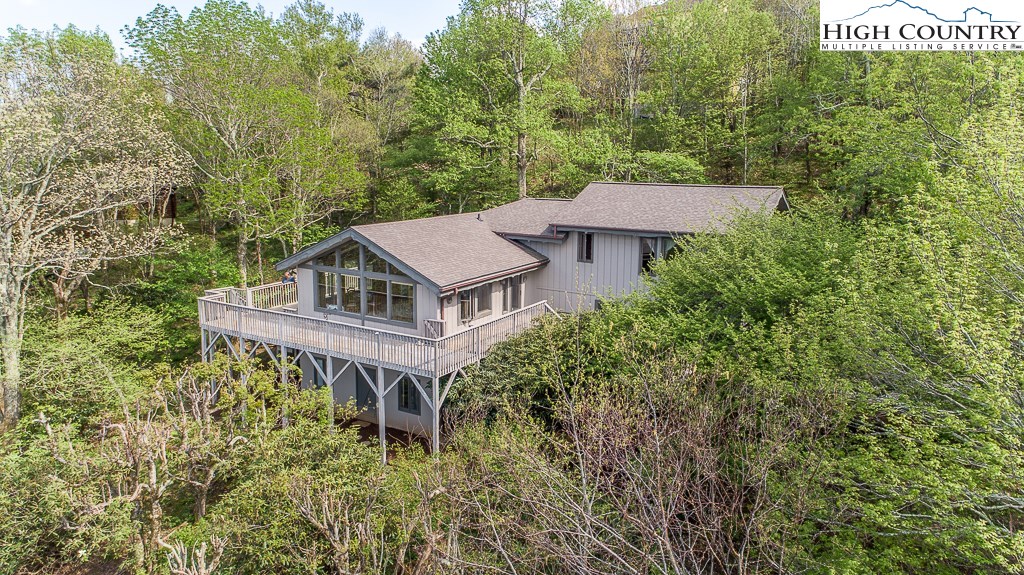 149 Rambling Road Blowing Rock, NC 28605 - Photo 10 of 27 Gallery Image 10