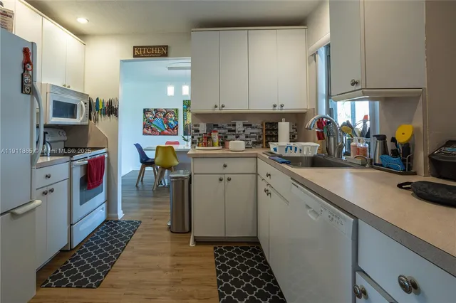 $565,000 | 7940 Northwest 9th Street, Margate, FL 33063