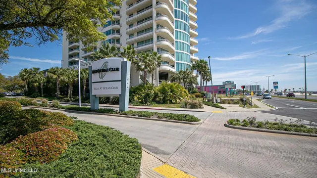 $340,000 | 2060 Beach Boulevard, Unit 507, Biloxi, MS 39531