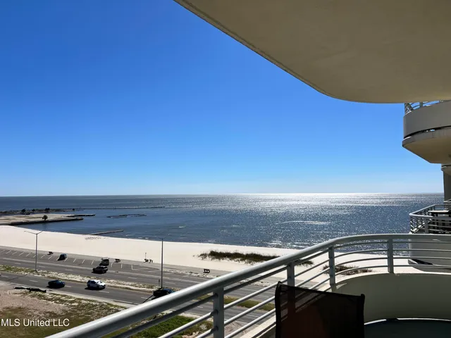 $340,000 | 2060 Beach Boulevard, Unit 507, Biloxi, MS 39531