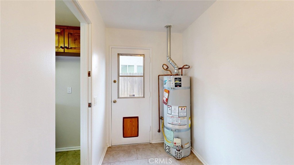 3415 Valencia Hill Drive Riverside, CA 92507 - Photo 35 of 48 a view of an entryway with wooden floor