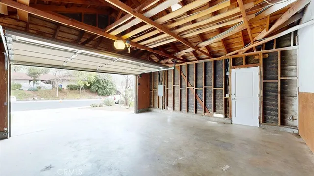 $579,900 | 3415 Valencia Hill Drive, Riverside, CA 92507