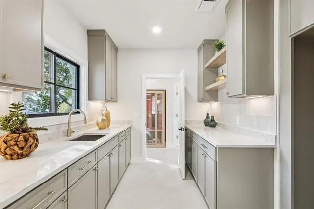 $3,750,000 | 761 Creekwood Drive South, Fairview, TX 75069