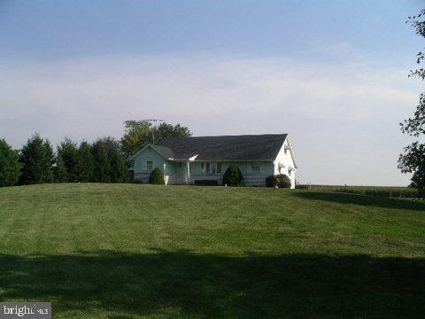 1368 Greble Road Myerstown, PA 17067 - Photo 3 of 17 Gallery Image 3