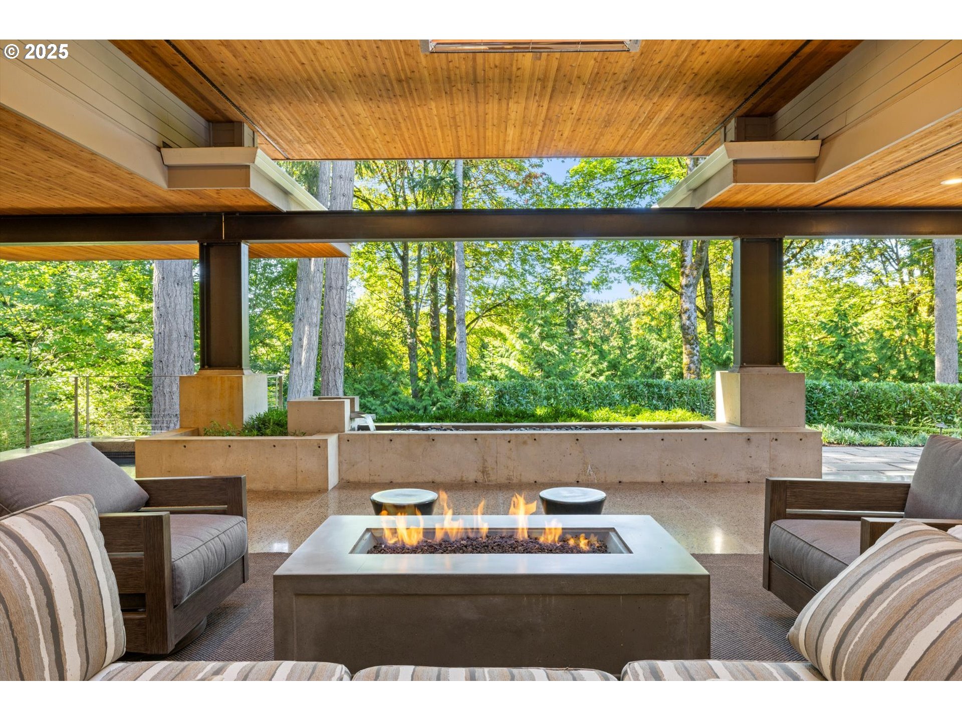 13197 Thoma Road Lake Oswego, OR 97035 - Photo 19 of 48