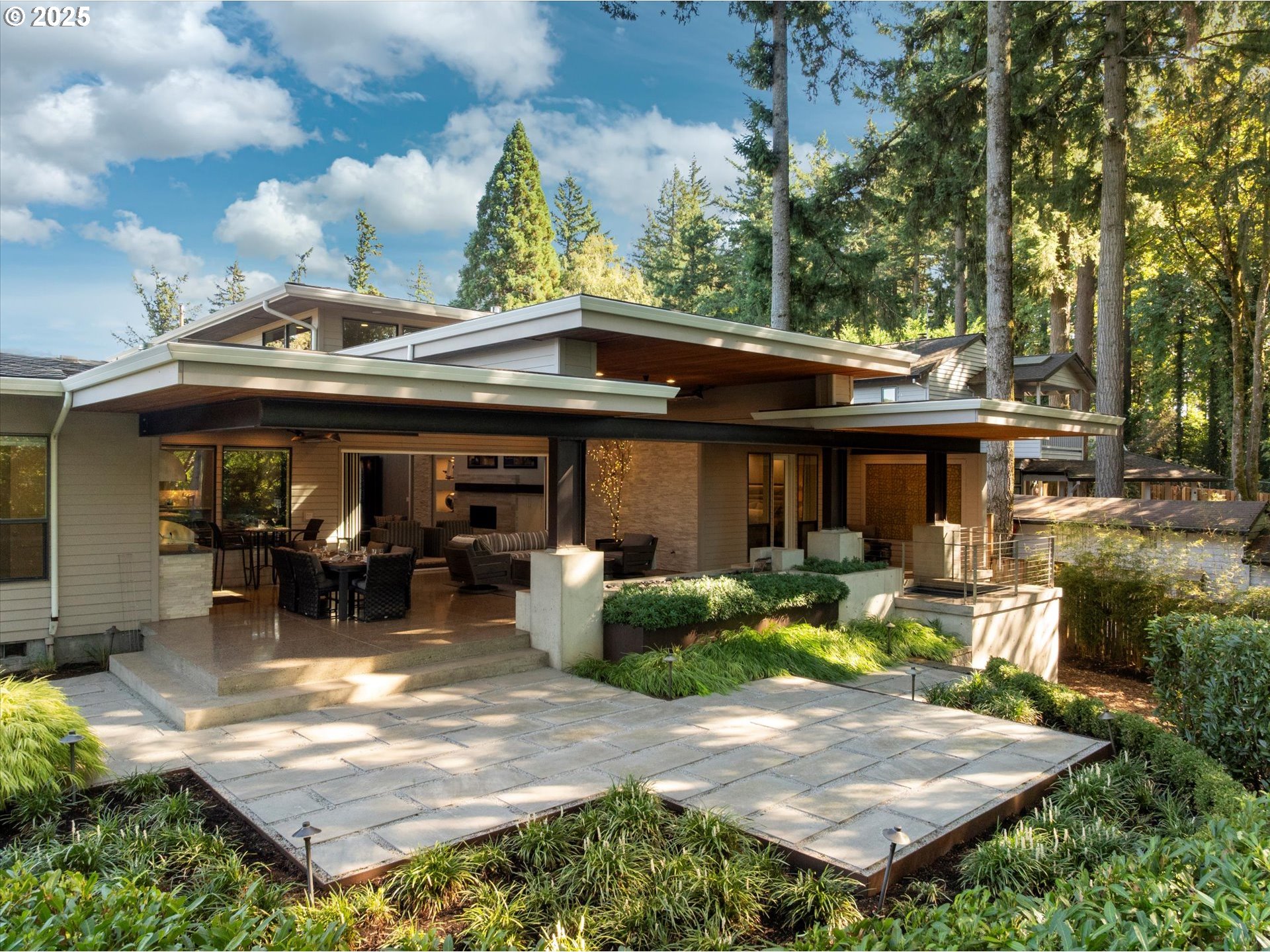 13197 Thoma Road Lake Oswego, OR 97035 - Photo 46 of 48