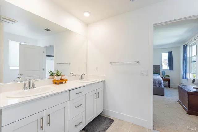 $829,000 | 6092 Oak Leaf Place, Rohnert Park, CA 94928