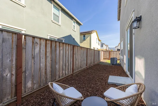 $829,000 | 6092 Oak Leaf Place, Rohnert Park, CA 94928