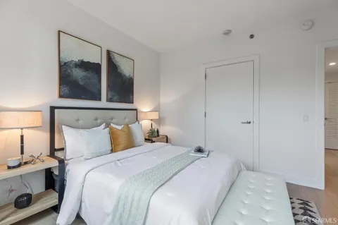 $945,000 | 338 Main Street, Unit 8H, San Francisco, CA 94105