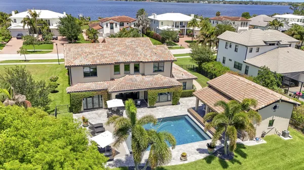 $2,090,000 | 3045 Northwest Radcliffe Way, Palm City, FL 34990