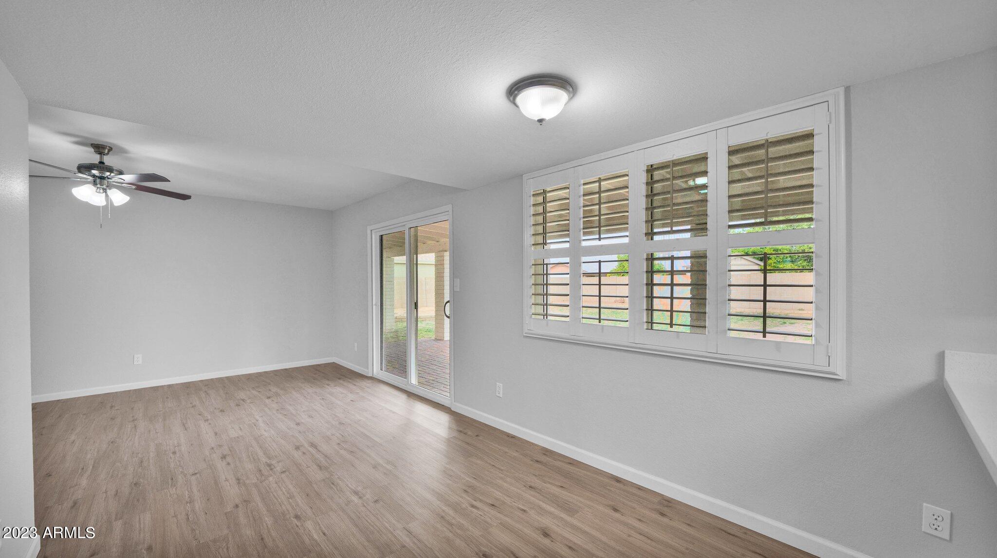 3730 West Grandview Road Phoenix, AZ 85053 - Photo 11 of 30 023 Great Room