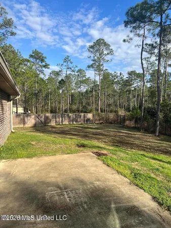 $2,000 | 14912 Camp Lane, Gulfport, MS 39503