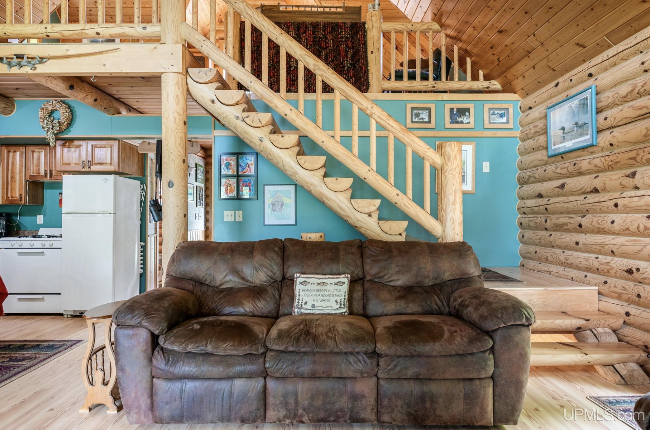 14132 River Road Republic, MI 49879 - Photo 17 of 93