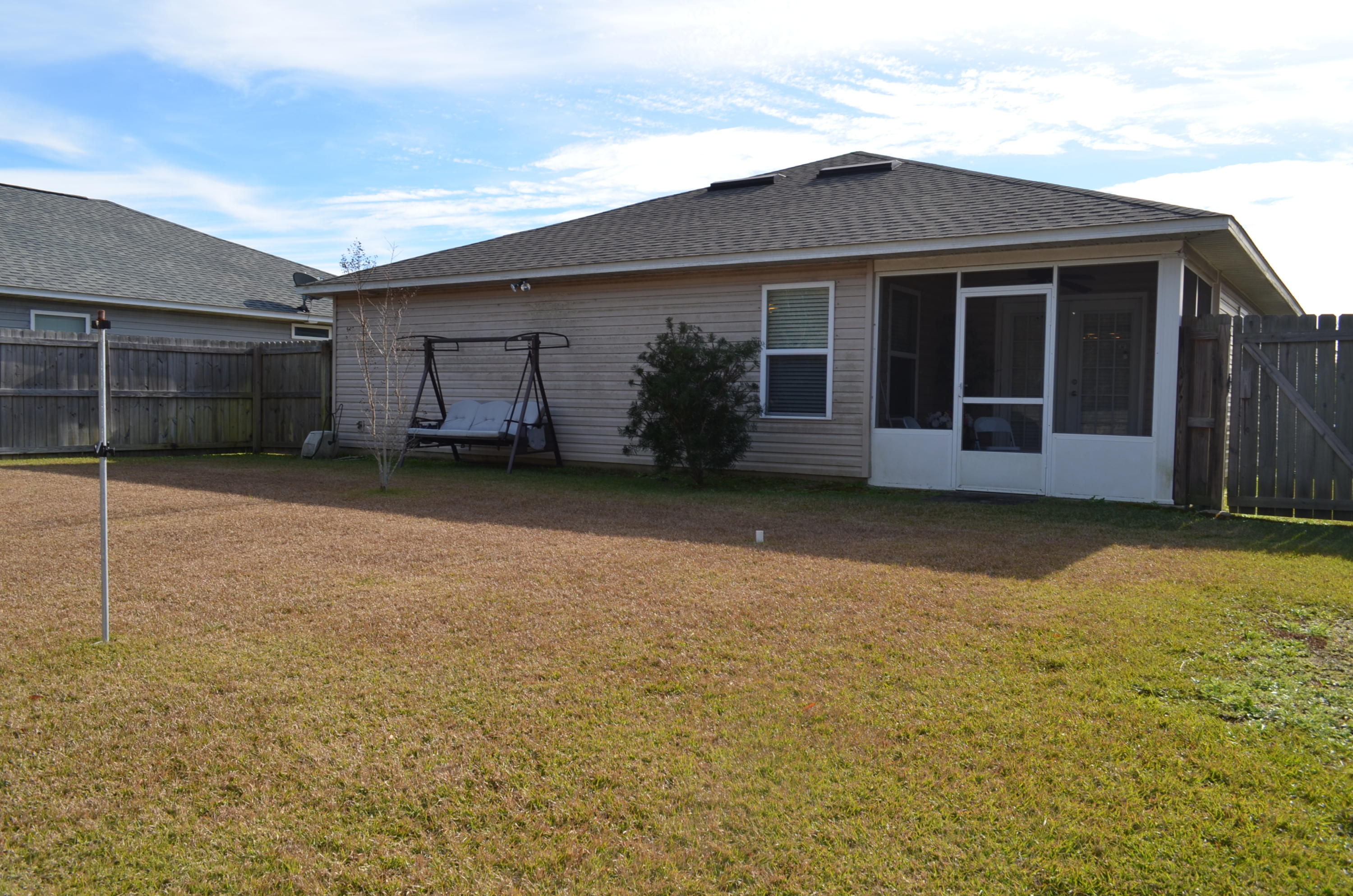 2330 Duncan Ridge Drive Navarre, FL 32566 - Photo 14 of 15 Gallery Image 14