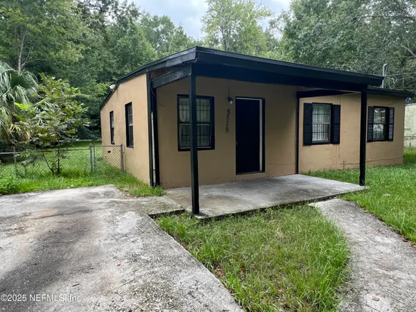 $1,095 | 5559 Verbena Road, Jacksonville, FL 32209