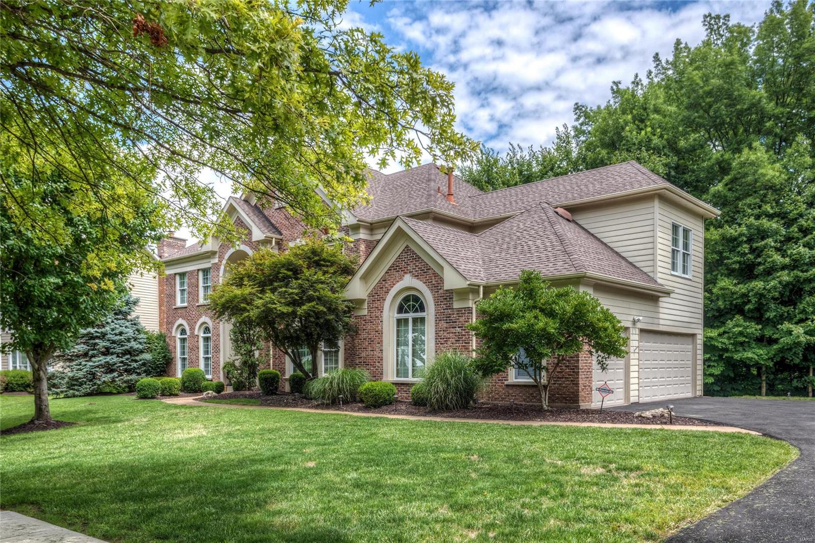 1320 Countryside Manor Place Chesterfield, MO 63005 - Photo 2 of 69