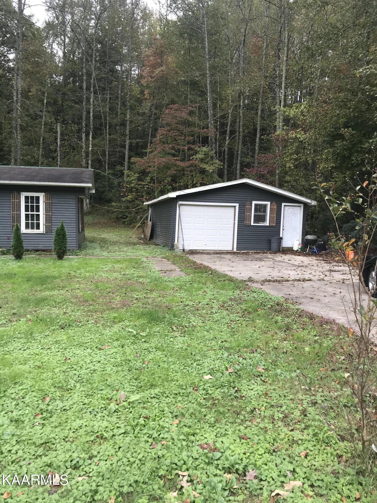 1907 Ruritan Road Harriman, TN 37748 - Photo 4 of 8 3F98134F-EC16-4762-BE13-2B7ACBE55CBB