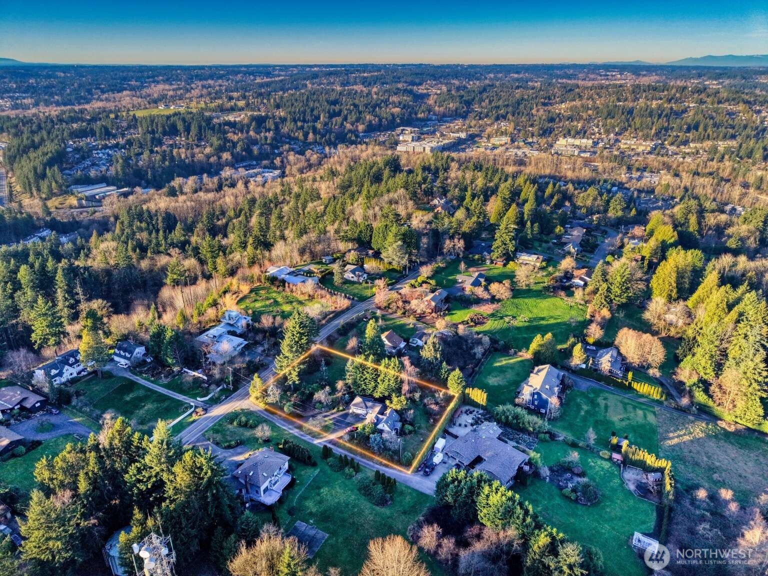 16414 104th Avenue Northeast Bothell, WA 98011 - Photo 6 of 16 a view of a city