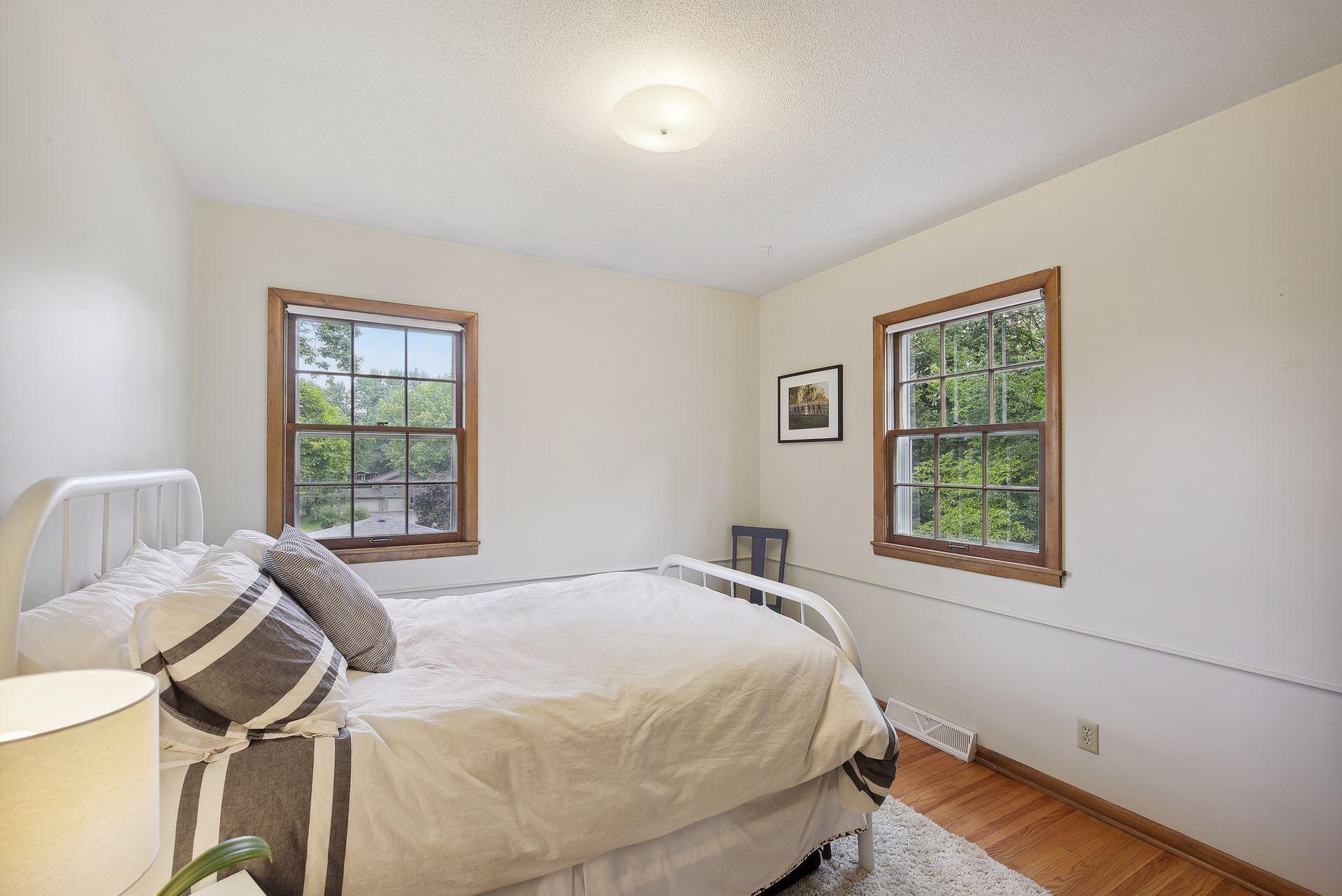 15702 Oak Ridge Road Eden Prairie, MN 55346 - Photo 20 of 27 Gallery Image 20