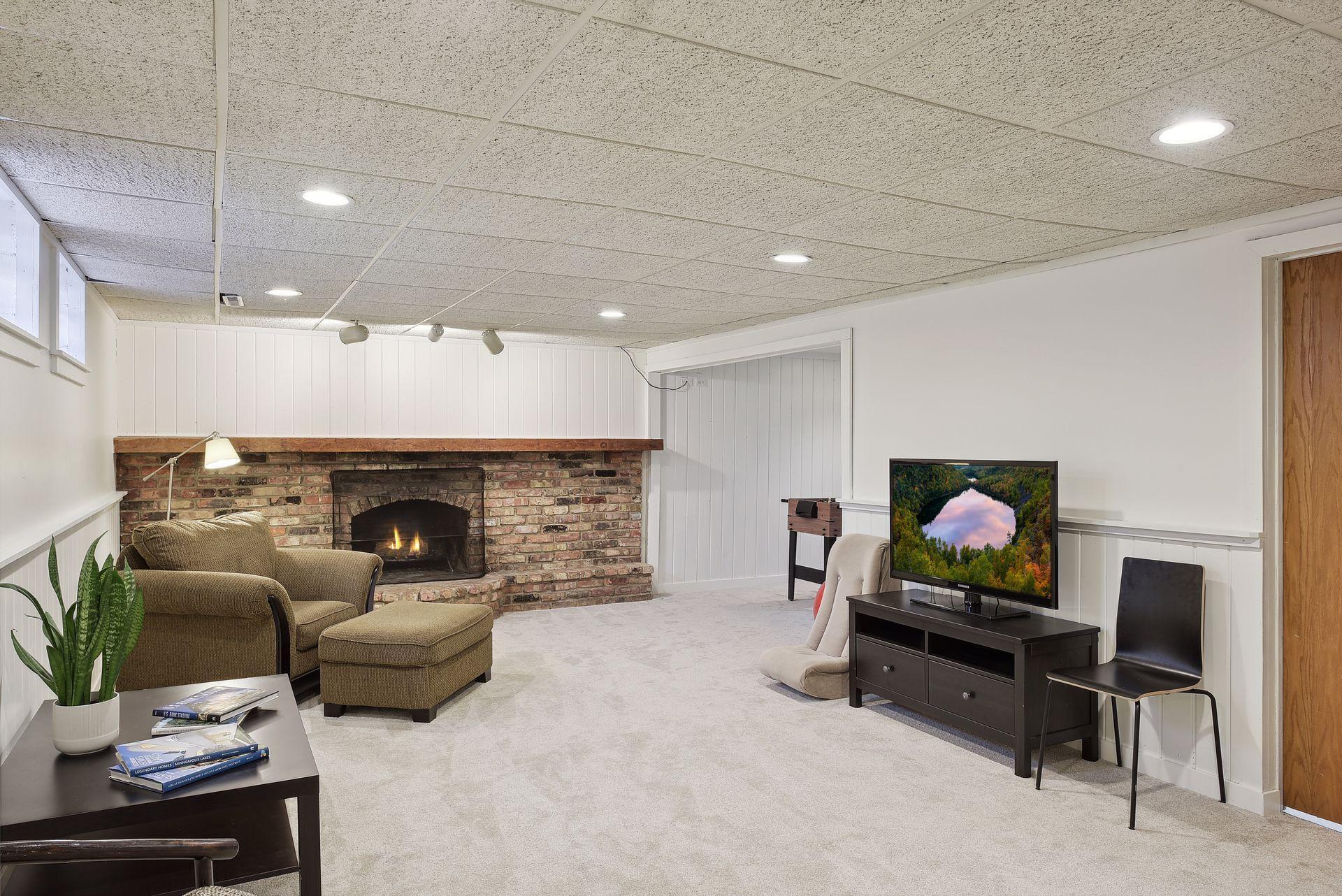 15702 Oak Ridge Road Eden Prairie, MN 55346 - Photo 22 of 27 Gallery Image 22