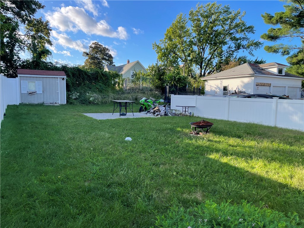 633 Grove Street Woonsocket, RI 02895 - Photo 34 of 43