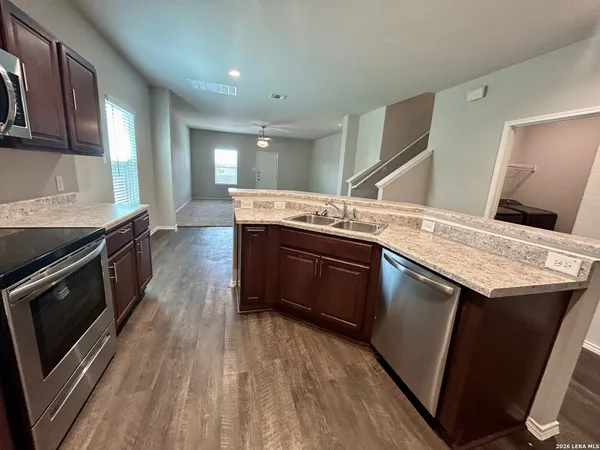 $1,995 | 7122 Mesa Cliffs, Converse, TX 78109