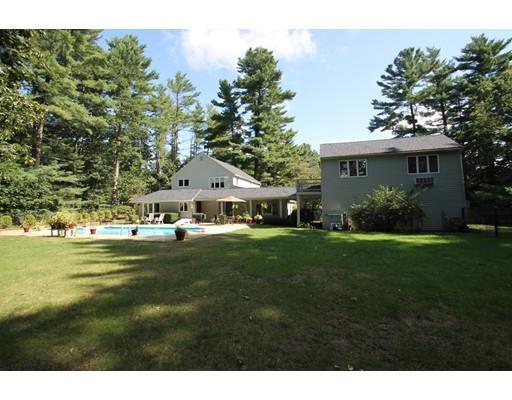 32 Lowell Road Pembroke, MA 02359 - Photo 4 of 6 Gallery Image 4