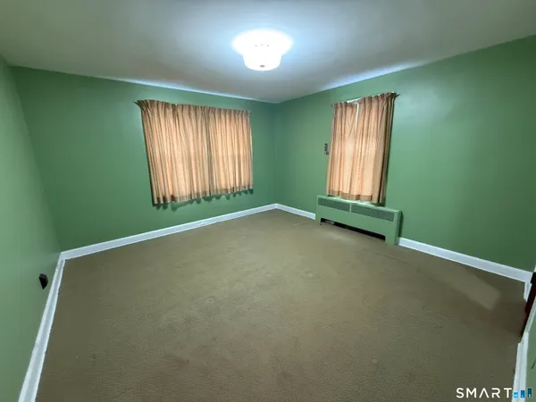 $3,200 | 59 Addison Street, Waterbury, CT 06708