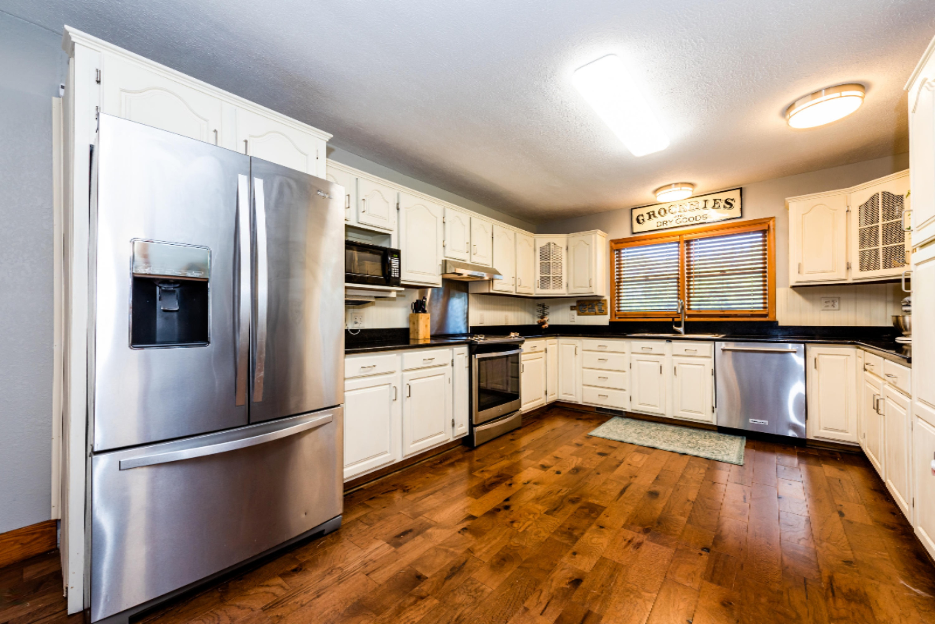 1621 East Shawnee Road Berrien Springs, MI 49103 - Photo 12 of 35 E Shawnee-112