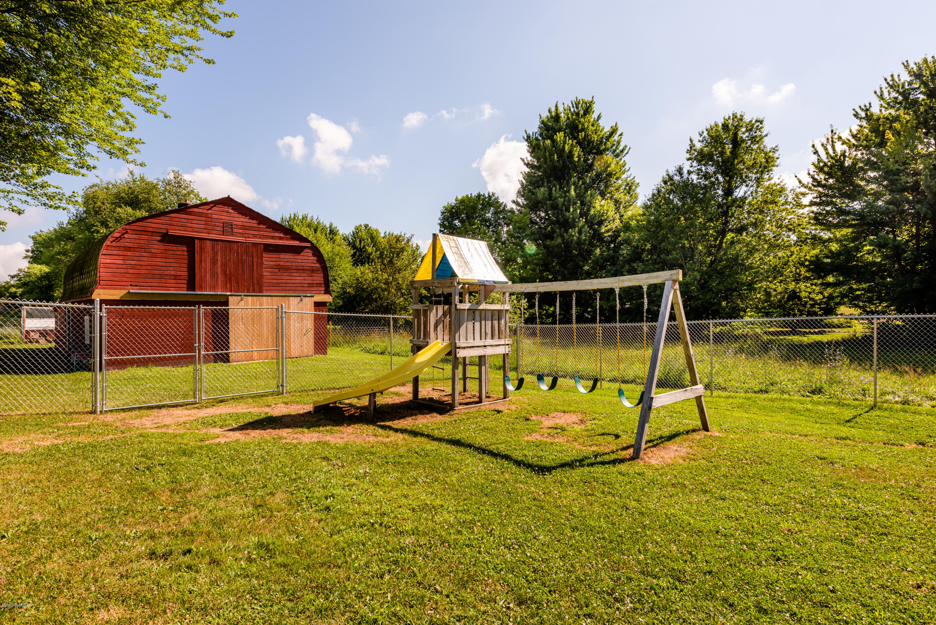 1621 East Shawnee Road Berrien Springs, MI 49103 - Photo 33 of 35 E Shawnee-133