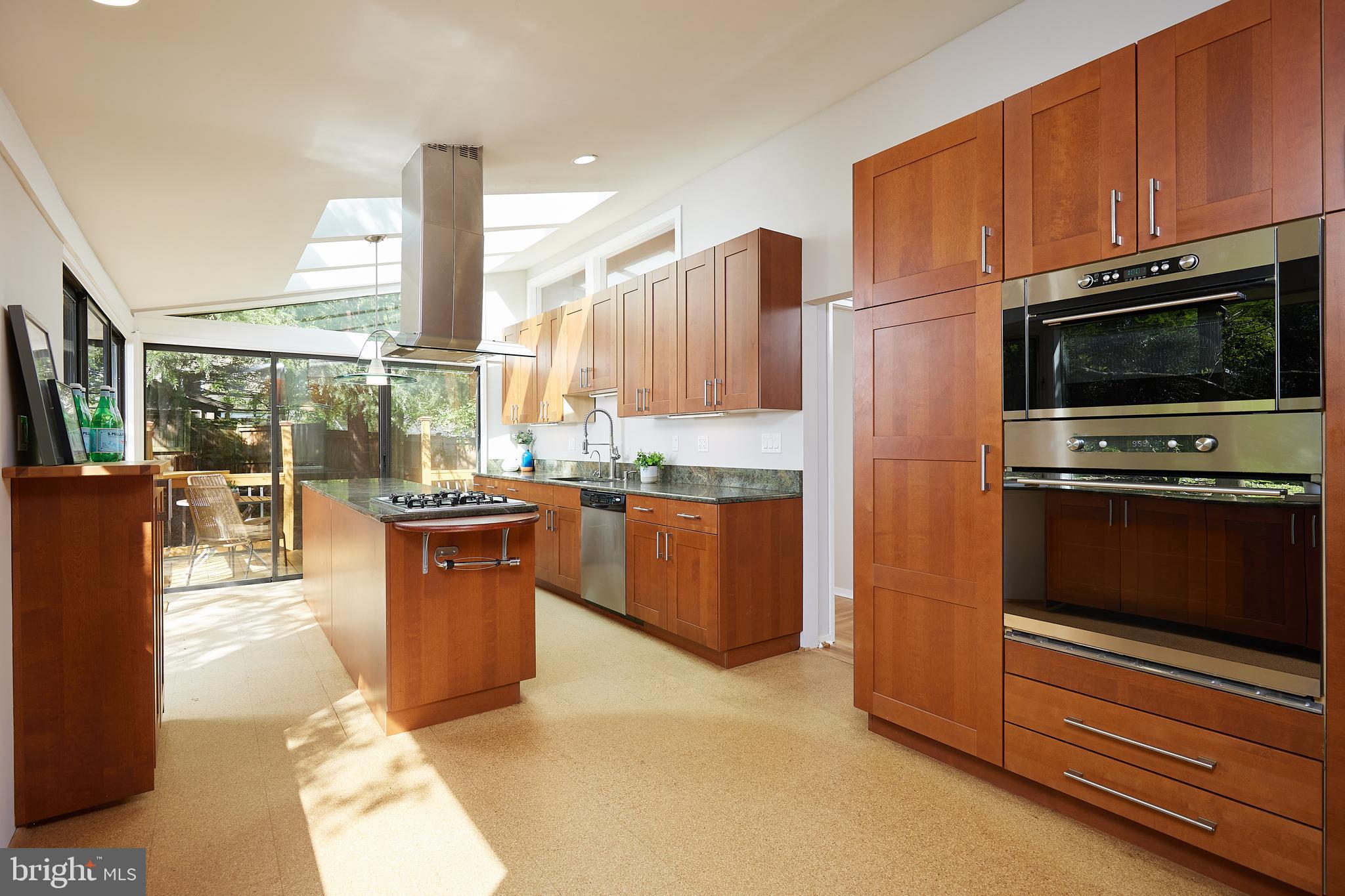 11530 Highview Avenue Silver Spring, MD 20902 - Photo 6 of 27 Kitchen design by award-winning KUBE architecture