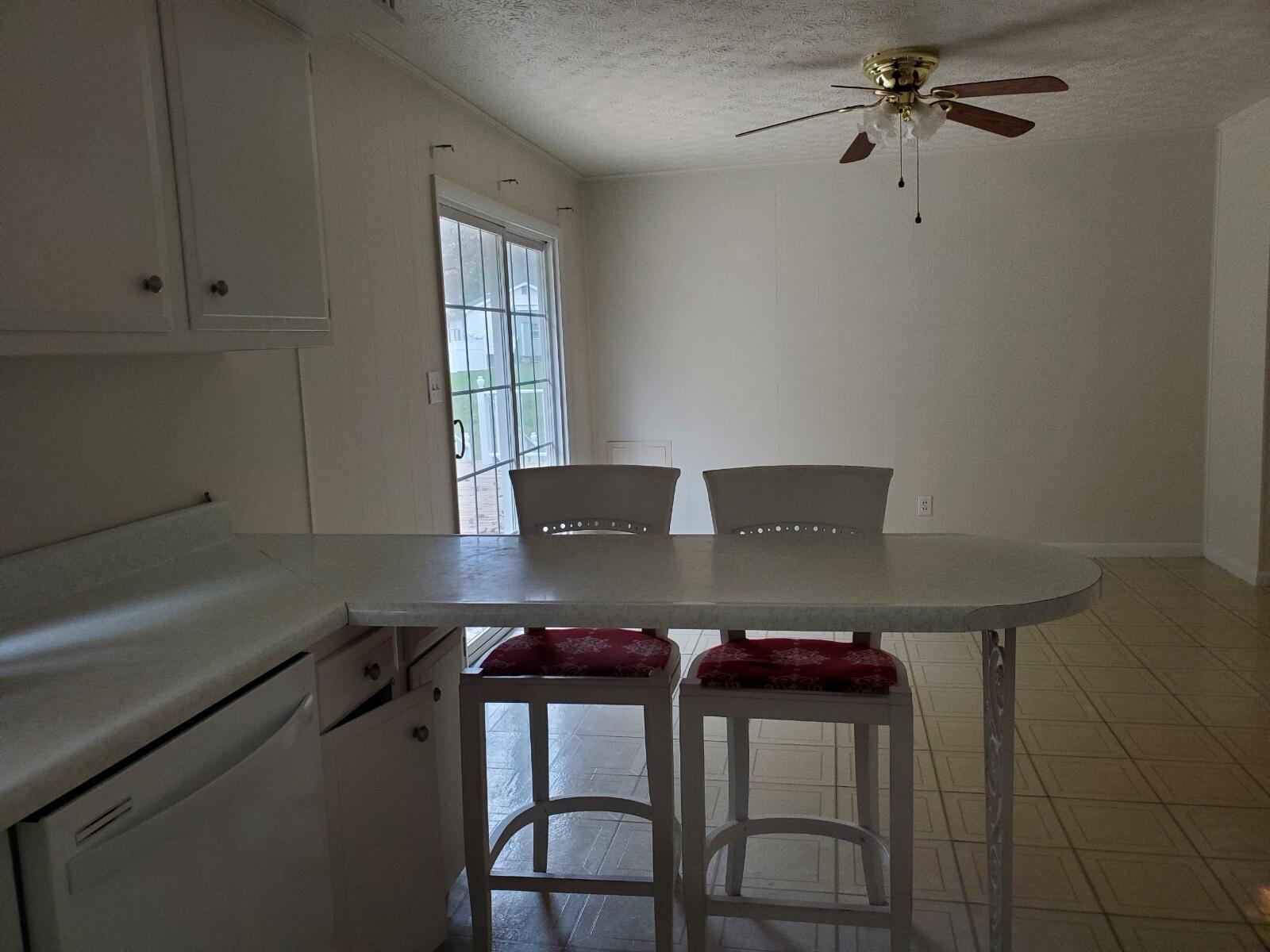 225 Skate Road East Point, KY 41216 - Photo 5 of 13 Nook