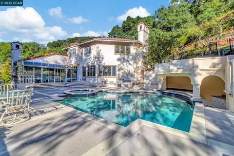 $3,700,000 | 74 Yarrow Valley Lane, Orinda, CA 94563